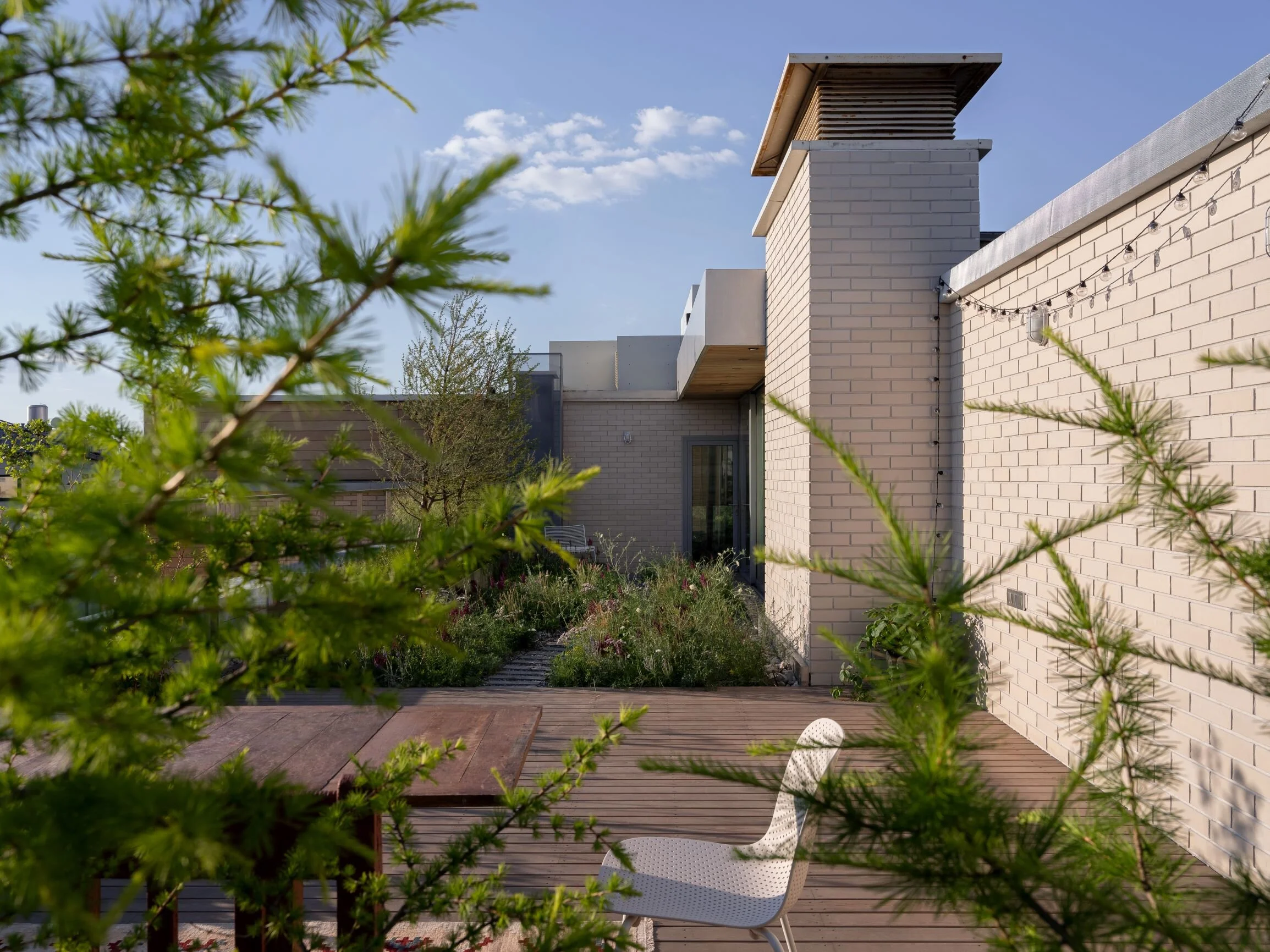 Krymskaya Embankment